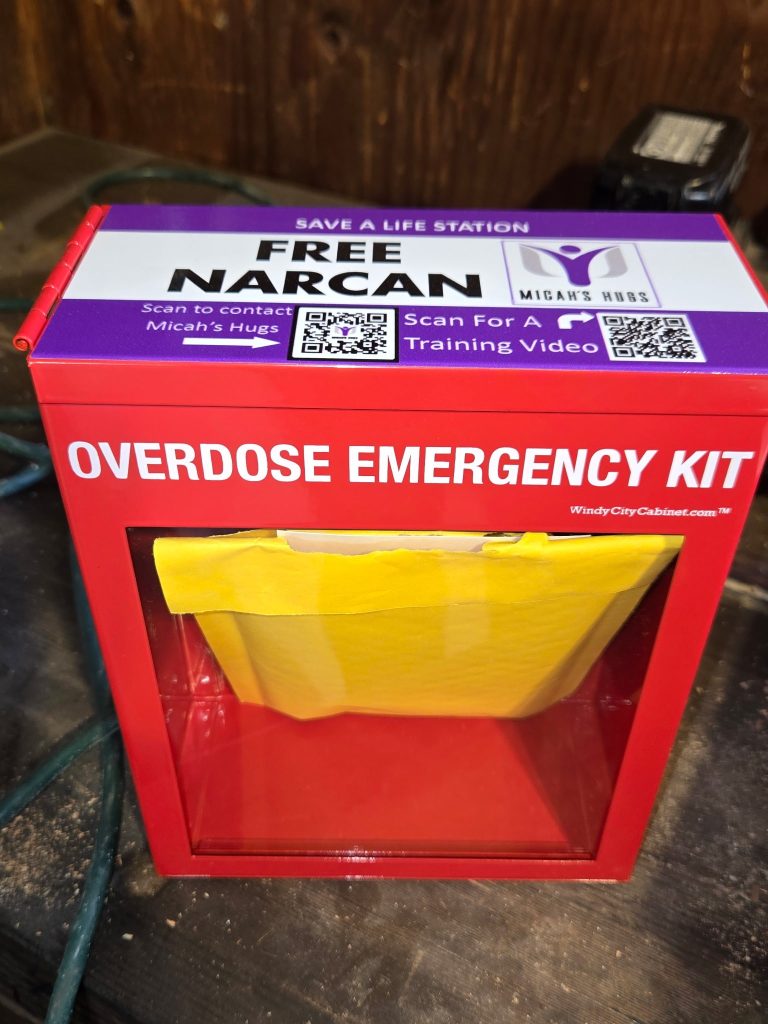 Mini Narcan Station